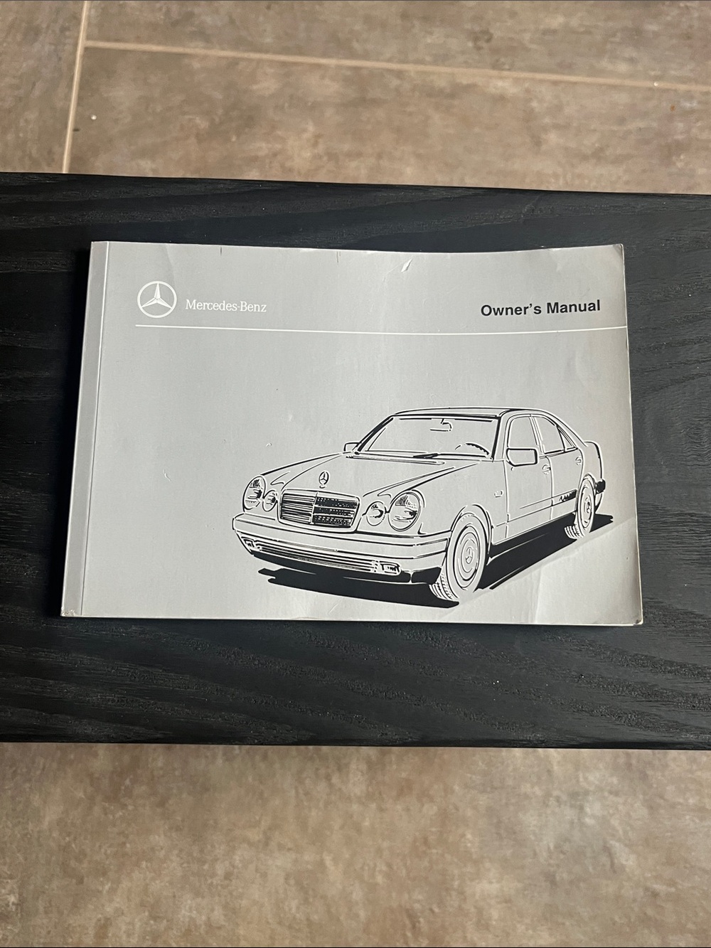 Mercedes-Benz  Owner's Manual  E-Class E300 Diesel  E320  E420 1997 USA Edition